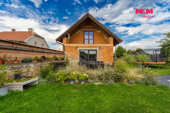 Prodej rodinného domu, Dymokury - Černá Hora, 75 m2