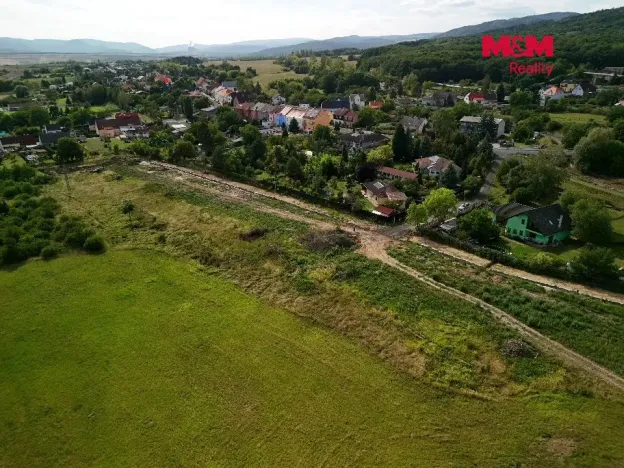 Prodej pozemku pro bydlení, Černovice, 922 m2