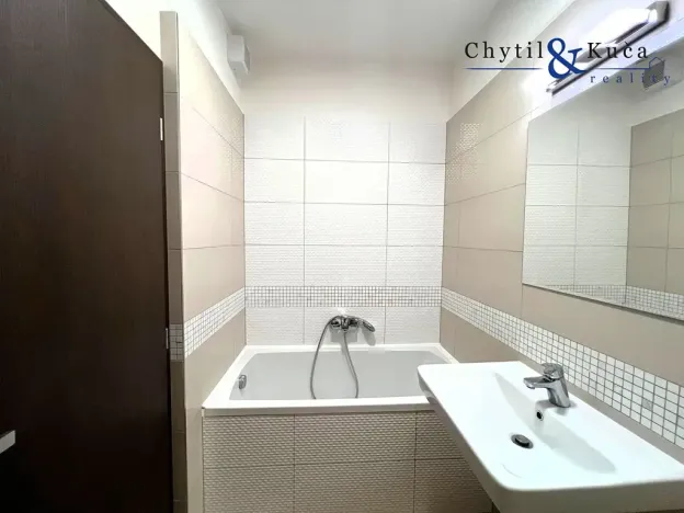 Pronájem bytu 2+kk, Olomouc, Janského, 55 m2