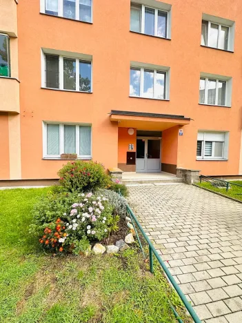 Prodej bytu 3+1, Karlovy Vary, Dvořákova, 83 m2