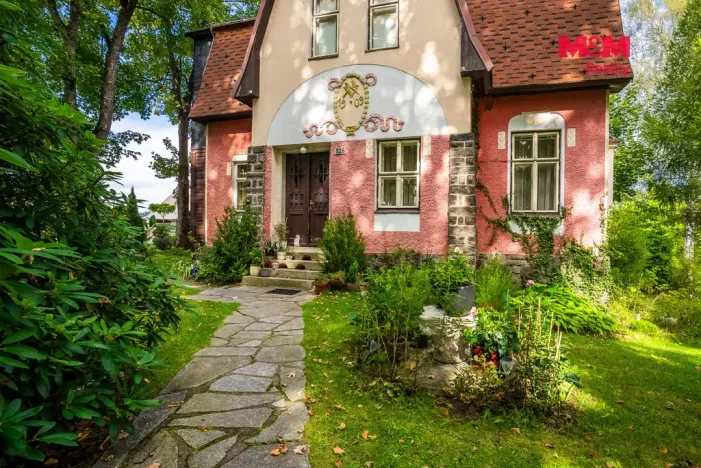 Prodej rodinného domu, Lučany nad Nisou, 210 m2