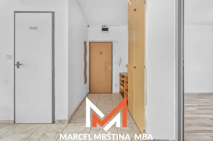 Prodej bytu 3+1, Náchod - Staré Město nad Metují, Růžová, 74 m2