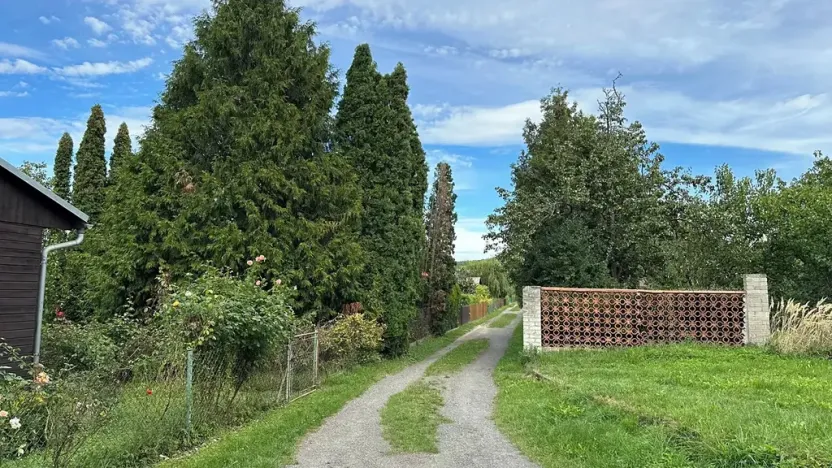 Prodej chaty, Praha - Zbraslav, Na Baních, 35 m2