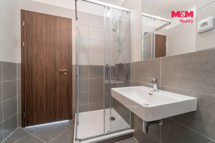 Prodej bytu 4+kk, Praha - Dolní Měcholupy, Honzíkova, 97 m2