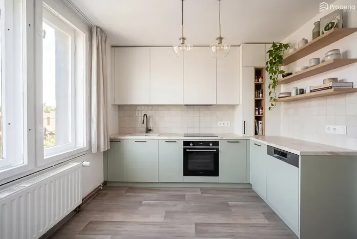 Prodej bytu 2+1, Šlapanice, Tyršova, 65 m2