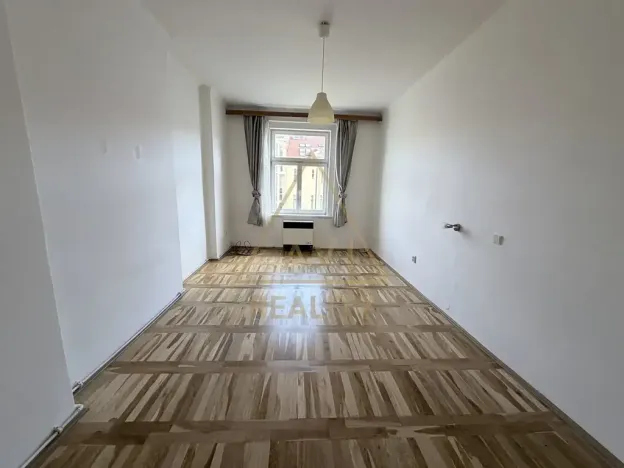 Pronájem bytu 2+kk, Praha - Vinohrady, Na Švihance, 45 m2