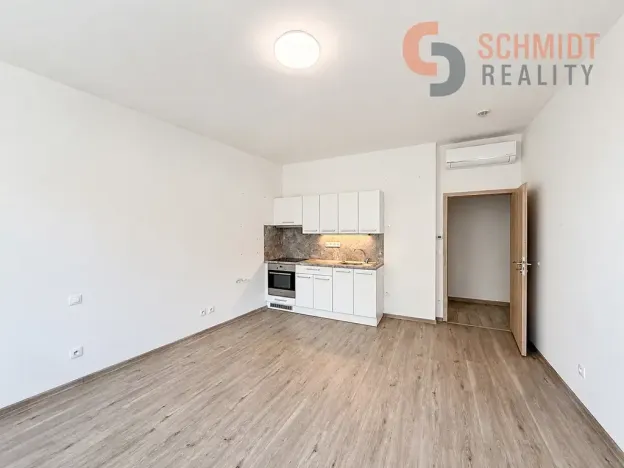 Pronájem bytu 1+kk, Hodonín, Štefánikova, 35 m2