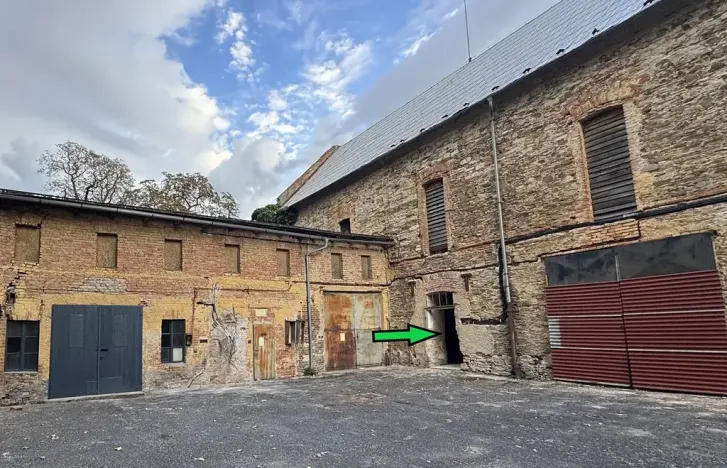 Pronájem skladu, Červené Pečky, Dr. Dvořáka, 33 m2