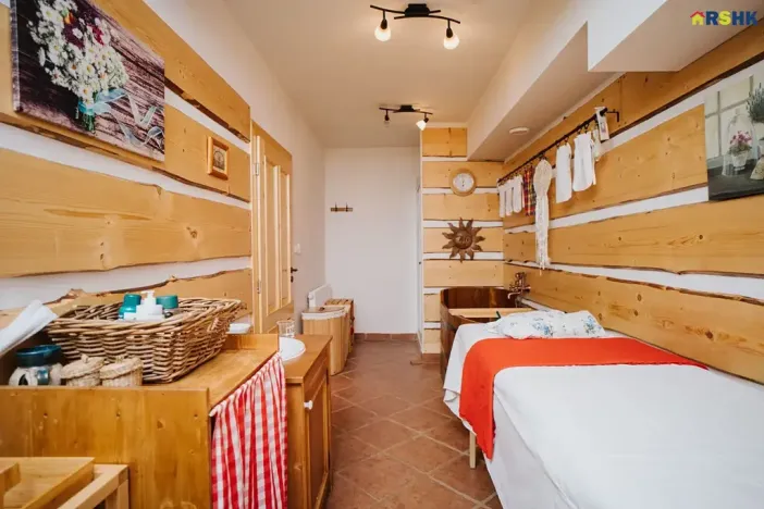 Prodej restaurace, Deštné v Orlických horách, 751 m2