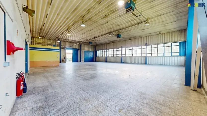 Pronájem skladu, Hradec Králové, Akademika Bedrny, 760 m2