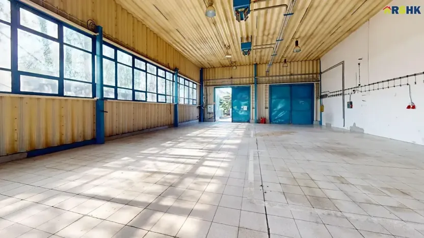 Pronájem skladu, Hradec Králové, Akademika Bedrny, 760 m2