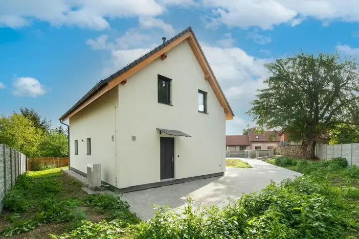 Prodej rodinného domu, Mokrouše, 134 m2