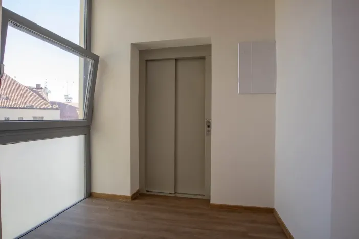 Pronájem kanceláře, Říčany, 17. listopadu, 12 m2