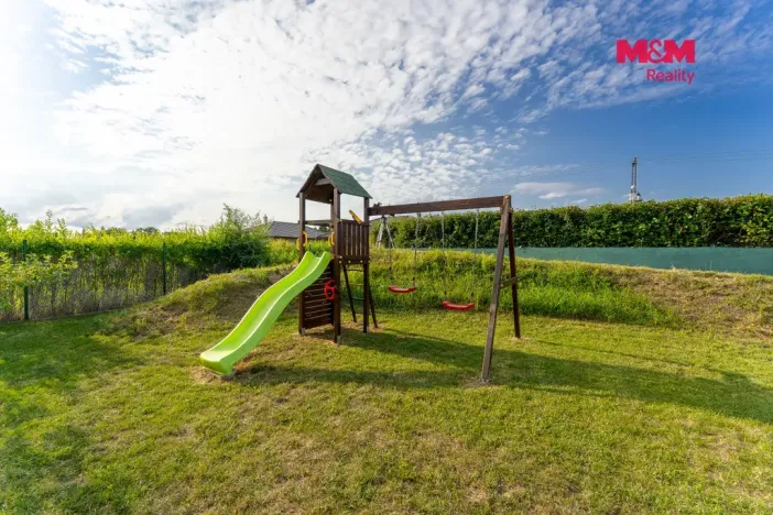 Prodej rodinného domu, Rožďalovice - Zámostí, Polní, 105 m2