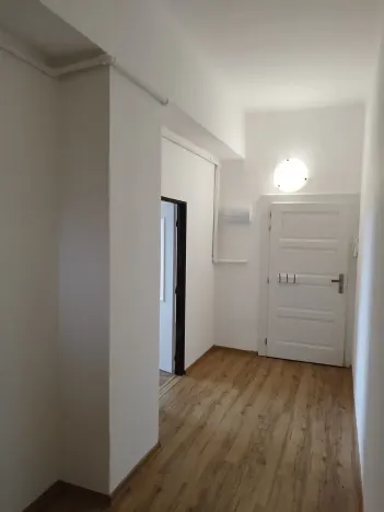 Pronájem bytu 2+1, Praha - Vysočany, Poděbradská, 77 m2