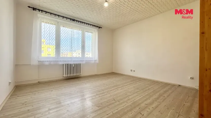 Pronájem bytu 1+1, Nymburk, Mládežnická, 40 m2