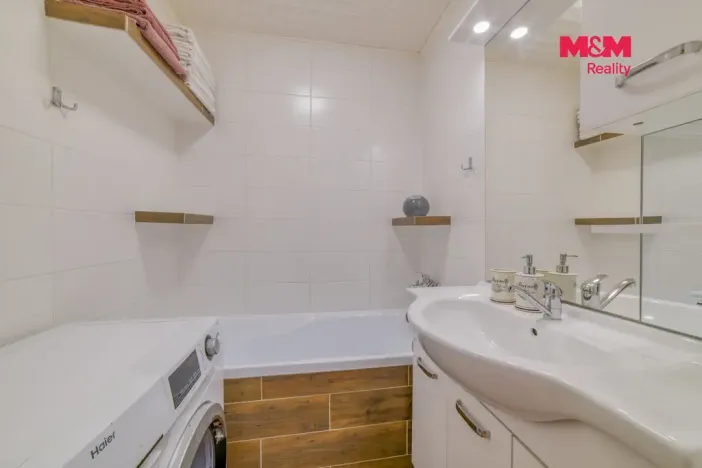 Prodej bytu 3+1, Toužim, 74 m2