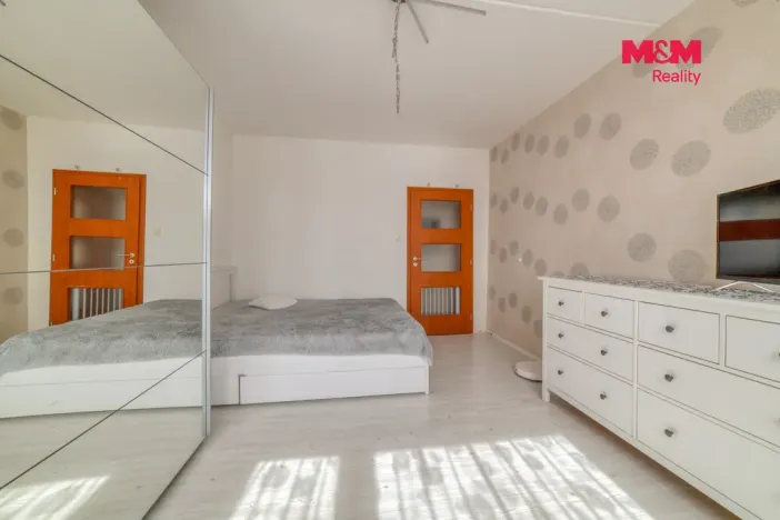 Prodej bytu 3+1, Toužim, 74 m2