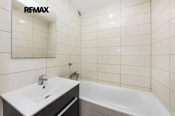 Pronájem bytu 3+1, Praha - Záběhlice, Bělčická, 74 m2