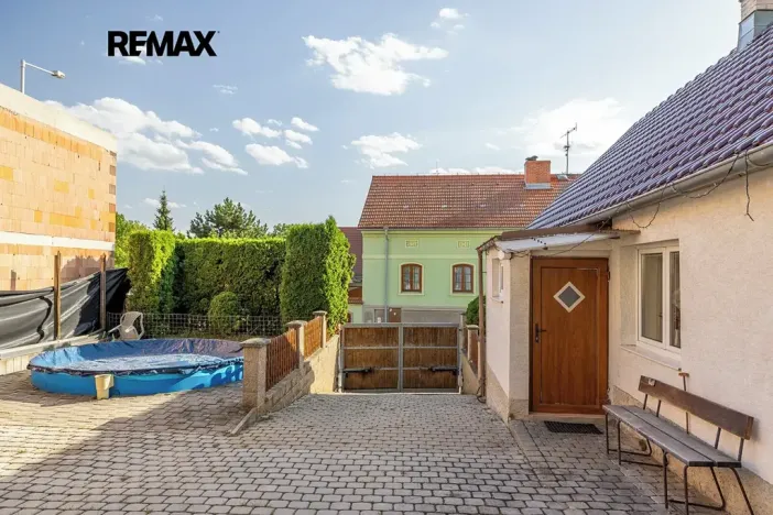 Prodej rodinného domu, Praha - Řeporyje, K Třebonicům, 67 m2