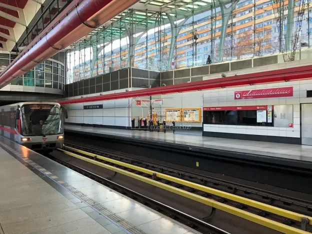 Pronájem bytu 1+kk, Praha - Střížkov, Střížkovská, 46 m2
