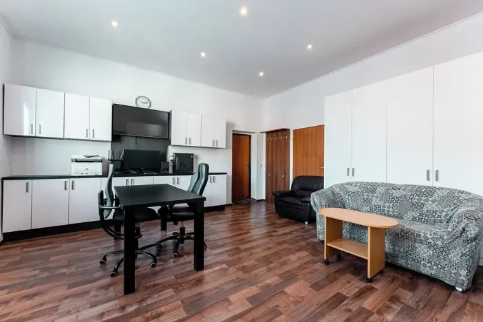 Prodej komerční nemovitosti, Zbýšov, Na drahách, 549 m2
