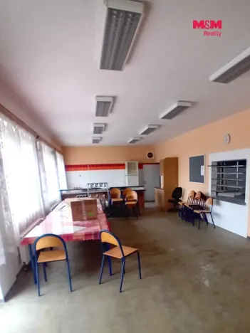 Pronájem obchodního prostoru, Červený Kostelec - Lhota za Červeným Kostelcem, 108 m2