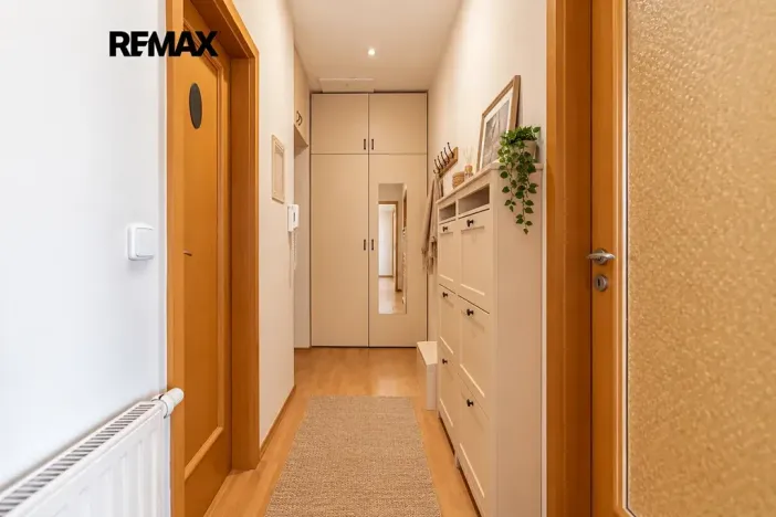 Prodej bytu 2+kk, Praha - Holešovice, Jateční, 45 m2