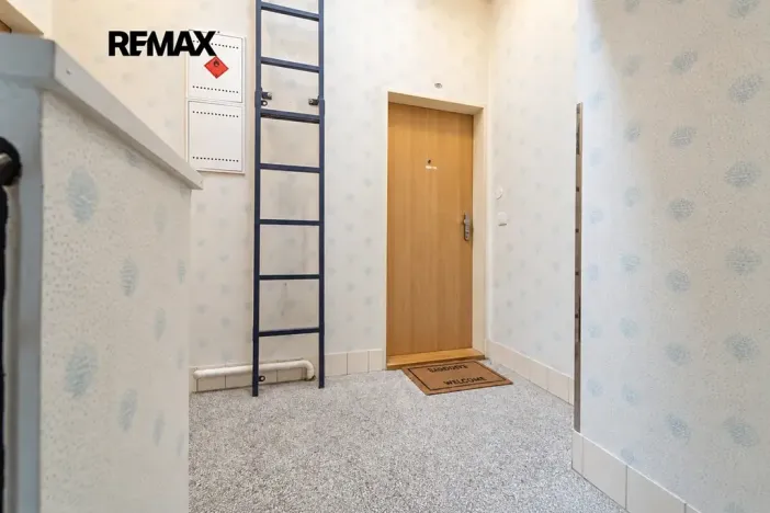 Prodej bytu 2+kk, Praha - Holešovice, Jateční, 45 m2