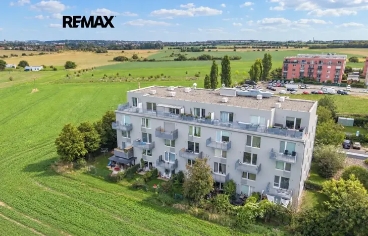 Prodej bytu 2+kk, Hostivice, Žitná, 52 m2