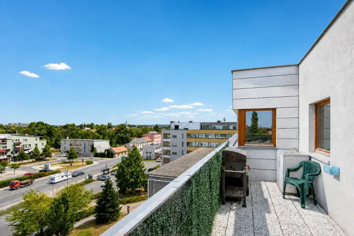 Prodej bytu 4+kk, Praha - Uhříněves, Nové náměstí, 156 m2