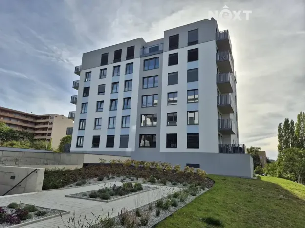 Pronájem bytu 1+kk, Praha - Hlubočepy, Divíškové, 31 m2