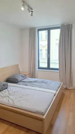 Pronájem bytu 3+kk, Praha - Žižkov, Krásova, 70 m2