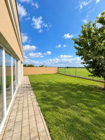 Prodej rodinného domu, Líbeznice, Nedvědova, 335 m2