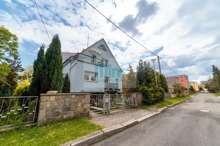 Prodej kanceláře, Ostrava, Knejzlíkova, 250 m2