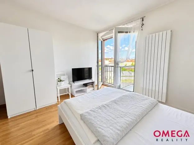 Pronájem bytu 1+kk, Praha - Nusle, V Horkách, 36 m2