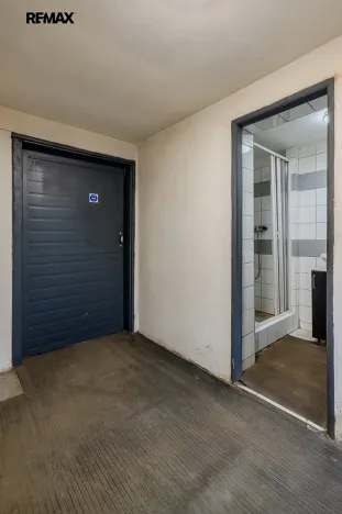 Prodej výrobních prostor, Neuměř, 405 m2