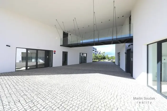 Prodej obchodního prostoru, Praha - Hlubočepy, Dostalové, 19 m2