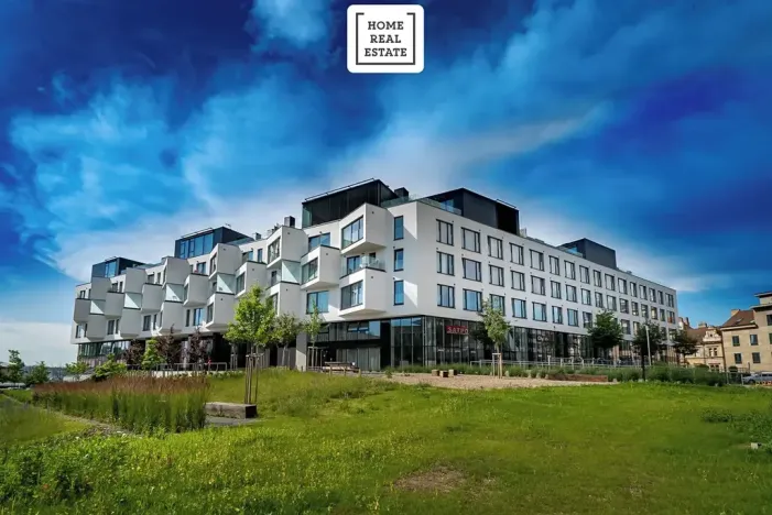 Pronájem bytu 2+kk, Praha - Smíchov, Kobrova, 100 m2