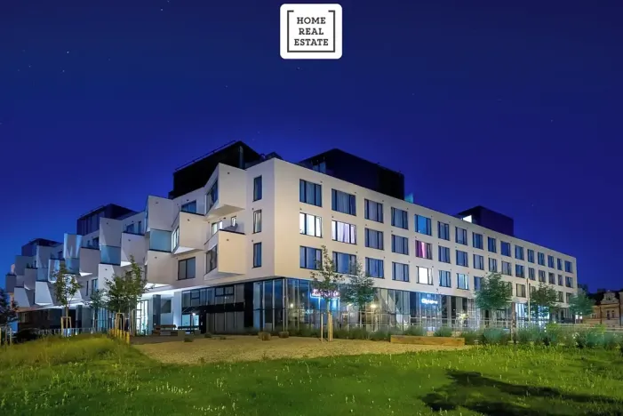 Pronájem bytu 2+kk, Praha - Smíchov, Kobrova, 100 m2