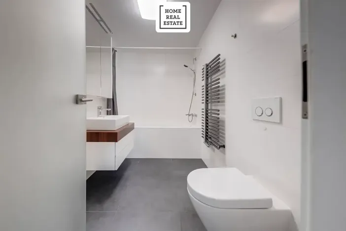 Pronájem bytu 2+kk, Praha - Smíchov, Kobrova, 100 m2