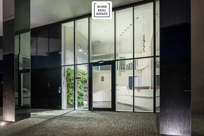 Pronájem bytu 2+kk, Praha - Smíchov, Kobrova, 100 m2