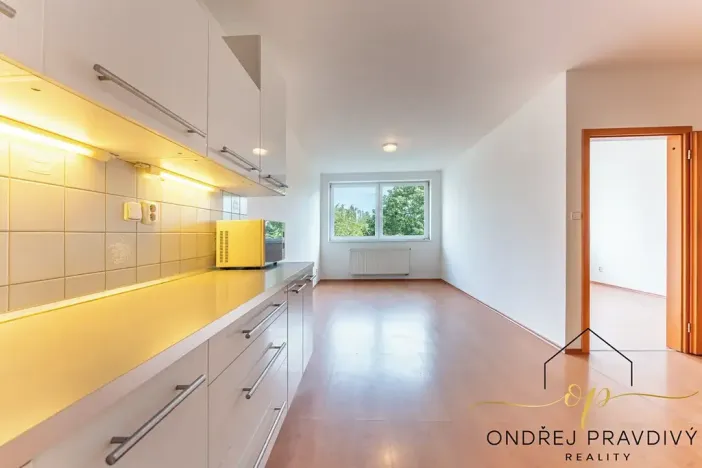 Prodej bytu 2+kk, Praha - Prosek, Mimoňská, 60 m2