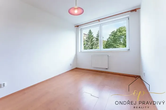 Prodej bytu 2+kk, Praha - Prosek, Mimoňská, 60 m2