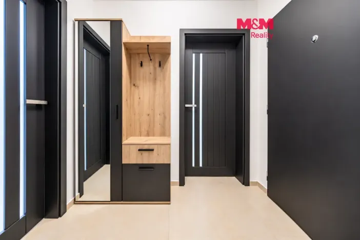 Prodej bytu 2+kk, Kovanice, 30 m2