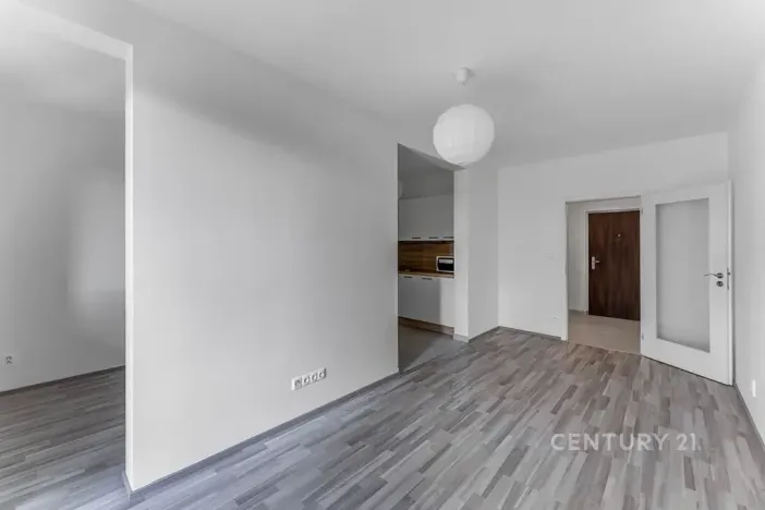Prodej bytu 1+kk, Praha - Háje, Jurkovičova, 35 m2