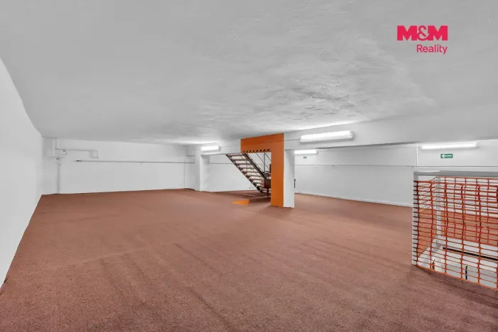 Prodej obchodního prostoru, Bystřice nad Pernštejnem, Zahradní, 498 m2