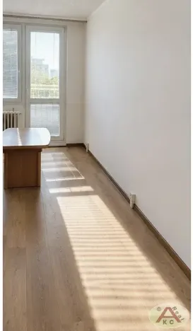 Pronájem bytu 2+kk, Praha - Kobylisy, Bojasova, 45 m2