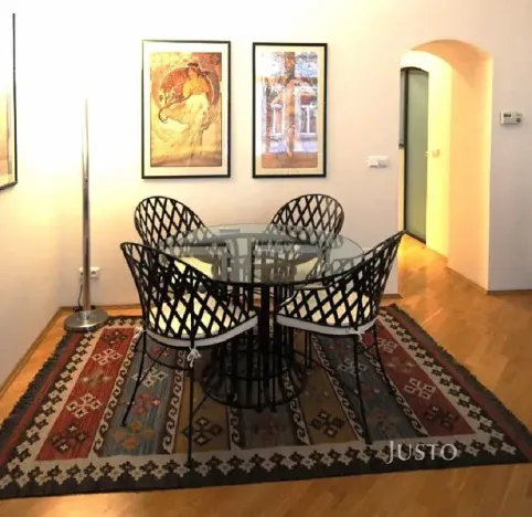 Pronájem bytu 3+1, Praha - Nové Město, Odborů, 80 m2