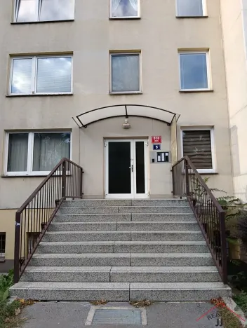 Prodej bytu 3+1, Praha - Troja, Mazurská, 74 m2